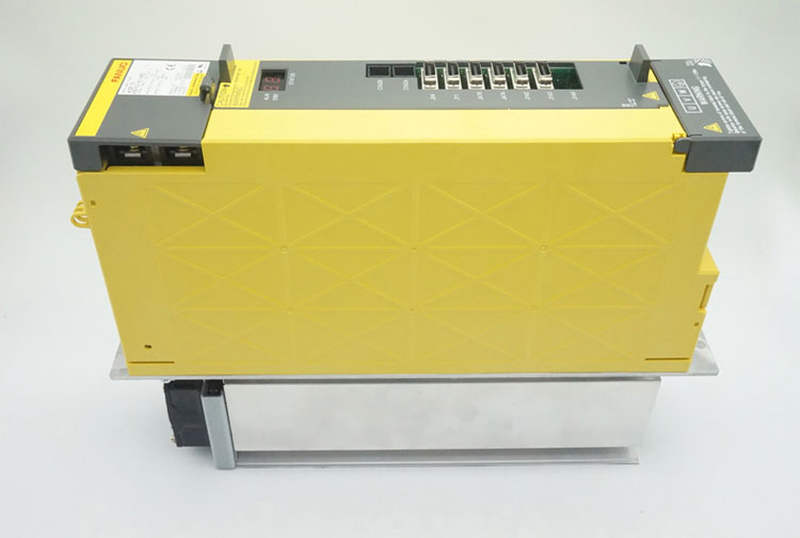 FANUC A06B-6141-H011 αi SP 11 Spindle Amplifier Module