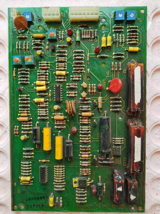 Lincoln Electric G1585-3 is an electronic Control PC Board Assembly